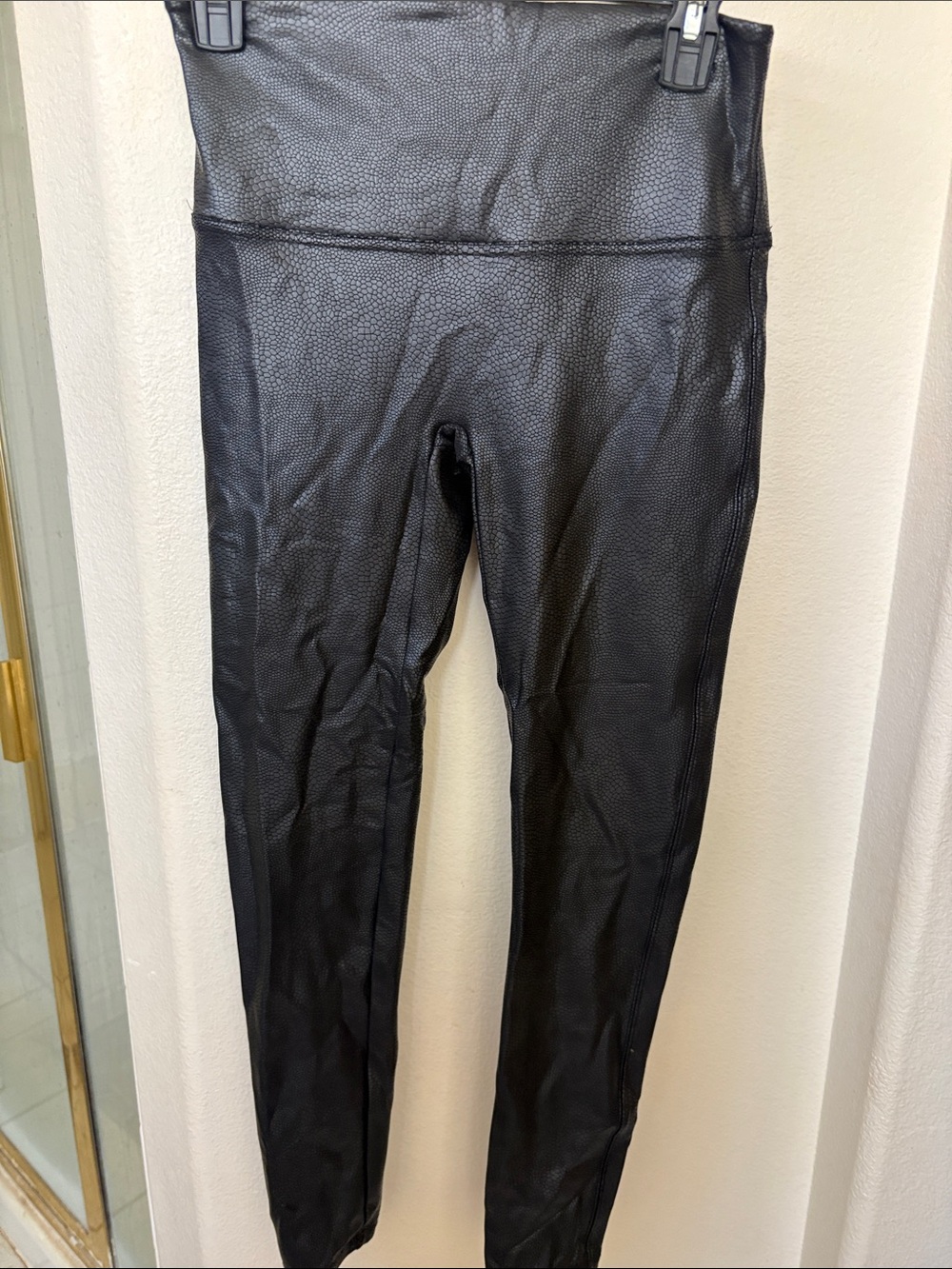 SPANX Croco Embossed Faux Leather Leggings
Like New Size M